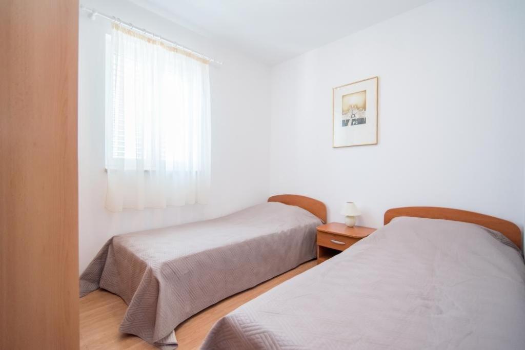 Apartments Batinic Supetar Zewnętrze zdjęcie